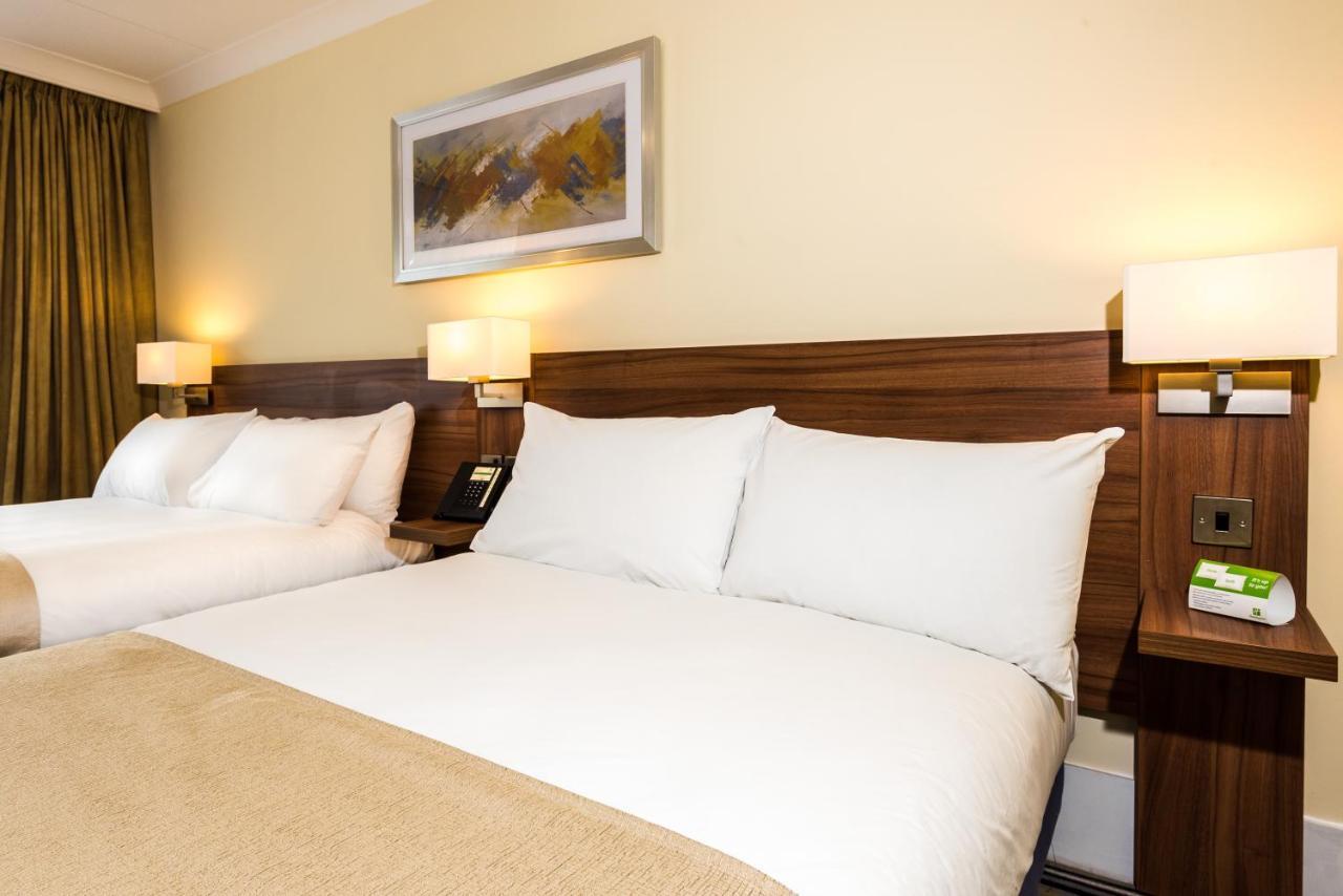 Holiday Inn Warrington By Ihg Exterior foto