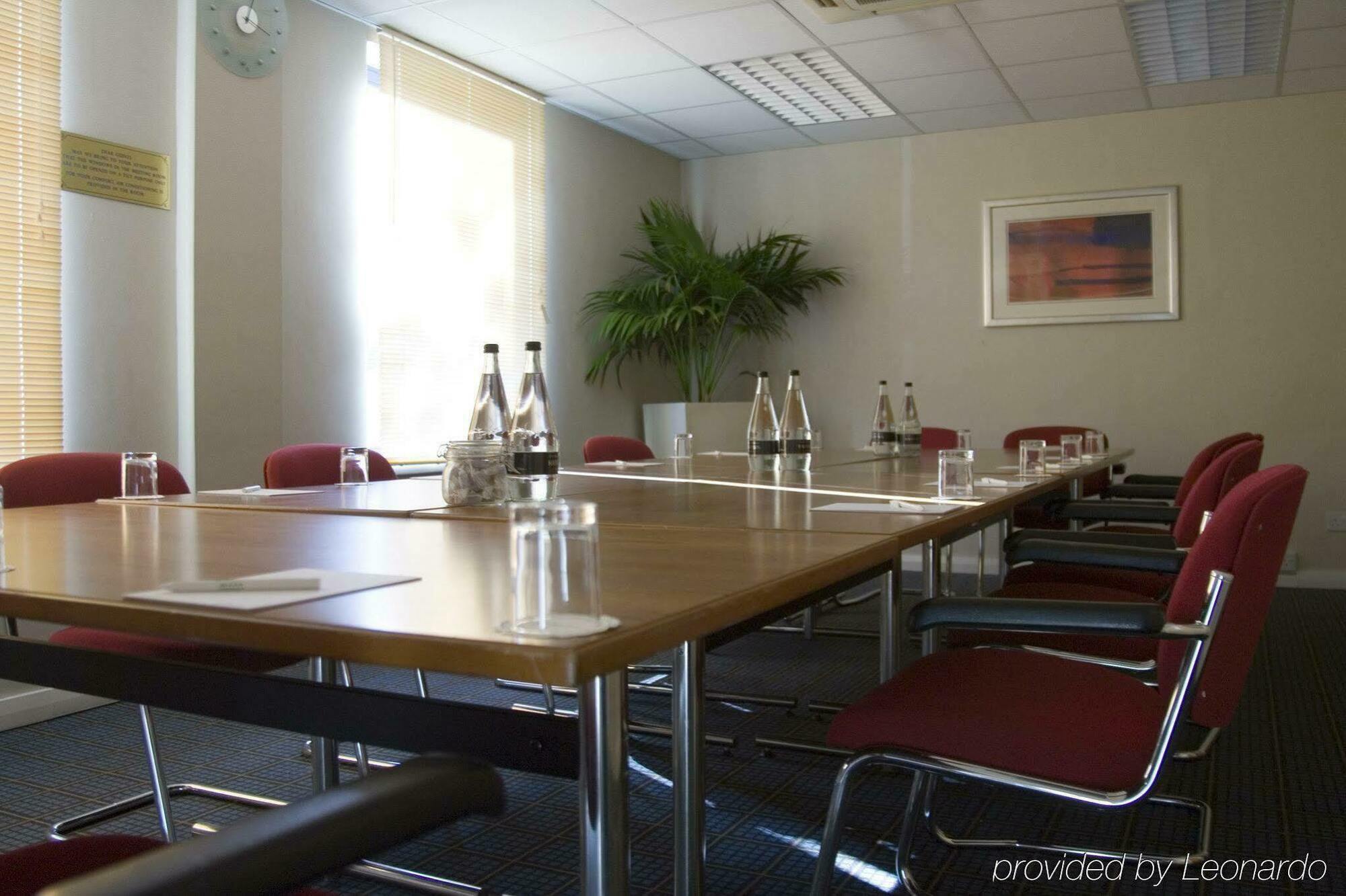 Holiday Inn Warrington By Ihg Facilidades foto